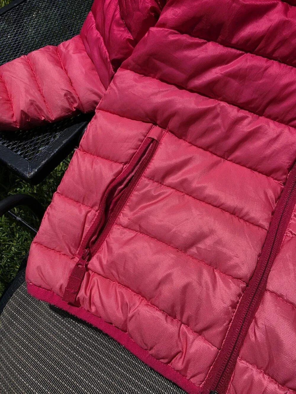 Eddie Bauer Girls Small 7/8 Pink Ombre Reversible Hooded Down Jacket